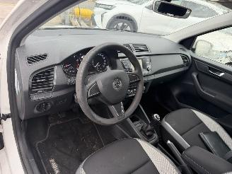 Skoda Fabia 1.2 TSI 66KW Clima Led First Edition Ambition NAP picture 7