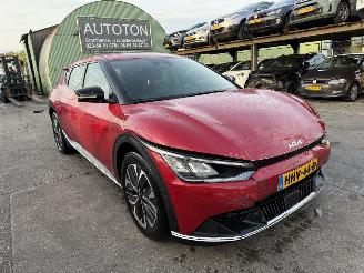 Schadeauto Kia EV6 77.4 kWh 168KW Plus Clima Navi Camera 2024/4