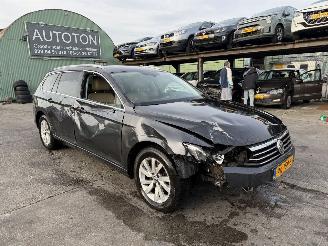 Auto incidentate Volkswagen Passat 1.6 TDI 88KW DSG Clima Navi Comfortline 2018/1
