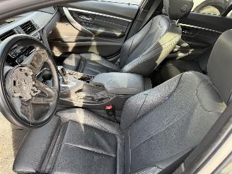 BMW 3-serie 320i Autom.135KW Pano Clima Navi Led Xenon M Sport Edition NAP picture 9