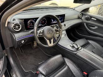 Mercedes E-klasse 200D Autom. 118KW Clima Navi Sfeerverlichting Led Xenon picture 6
