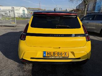 Renault 5 52 kWh 110KW Comfort Range Iconic Cing Clima Navi picture 3