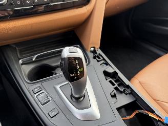 BMW 3-serie 318i 100KW Autom. Clima Navi Leer Led Xenon Luxury Edition NAP picture 12