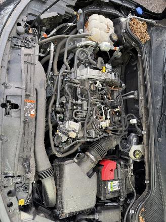 Ford Focus 1.0 Ecoboost 92KW Hybrid Clima Navi Led Titanium NAP picture 12