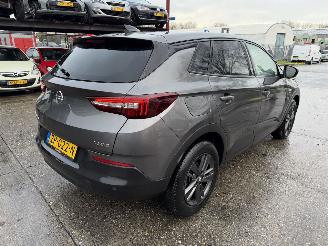 krockskadad bil auto Opel Grandland X 1.2 Turbo 96KW Clima Navi Led 120 Jaar Edition NAP 2019/7