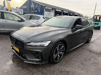 Avarii autoturisme Volvo S-60 2.0 T6 Recharge 253PK Autom. Pano Clima Navi AWD R-Design NAP 2020/11