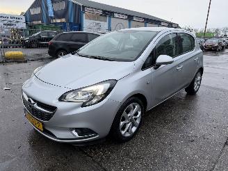 krockskadad bil auto Opel Corsa 1.3 CDTI 70KW Airco Navi Led Innovation 5-Drs 2016/11
