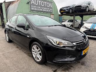 Unfallwagen Opel Astra 1.0 Online Edition 77kW NAP 2017/2