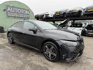 Vaurioauto  passenger cars Mercedes EQE 350 89 kWh 292PK Pano Clima Navi Sfeerverlichting AMG Line 360 Camera 2023/6