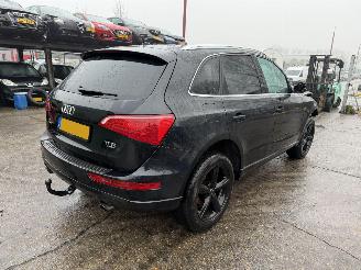 Schadeauto Audi Q5 2.0 TFSI 155KW Autom. Pano Clima Navi Quattro 2011/1