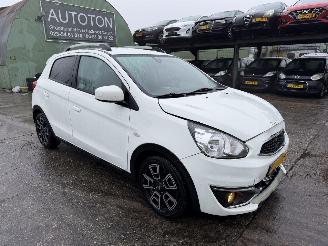skadebil auto Mitsubishi Space-star 1.2 59KW Airco Navi Connect Pro 5-Drs 2018/11