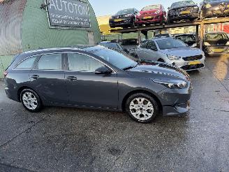 Kia Ceed 1.0 T-GDI 74KW Clima Navi Led Camera DynamicLine NAP picture 2