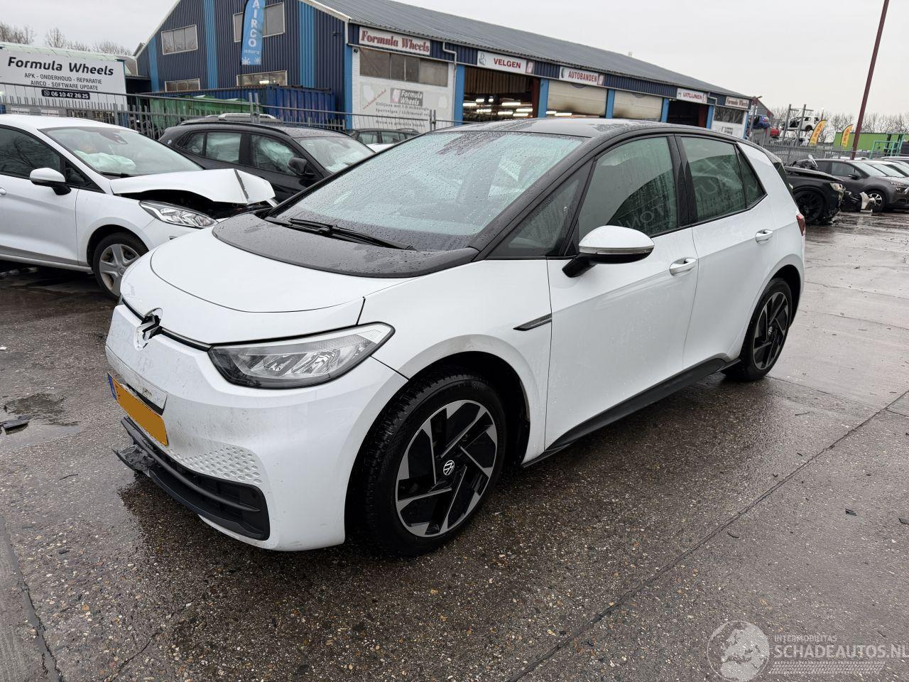 Volkswagen ID.3 58 kWh 107KW Pro Clima Navi