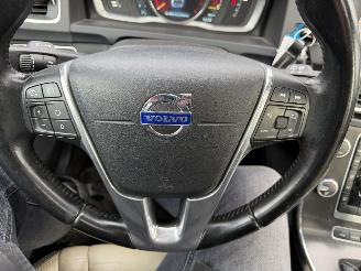 Volvo V-60 2.4 D6 AWD PHEV 158KW Autom. Schuifdak Clima Navi Led NAP picture 10