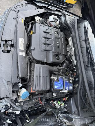 Volkswagen Passat 1.6 TDI 88KW DSG Pano Clima Navi Virtual Dash Highline Led NAP picture 14