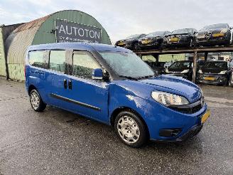 uszkodzony samochody osobowe Fiat Doblo 2.0 Multijet 99KW Maxi 5-Pers 2x Schuifdeur 2015/5