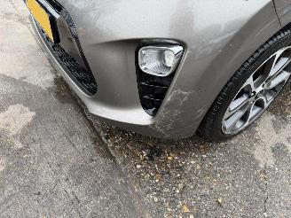 Kia Picanto 1.0 CVVT 49KW Clima Navi Camera Led Xenon Design Edition NAP picture 13