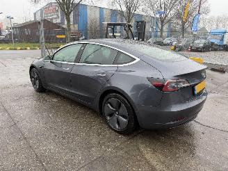 Coche accidentado Tesla Model 3 75 kWh 258KW Long Range AWD Clima Navi Pano NAP 2019/12