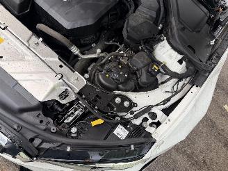 BMW 3-serie 330e 135KW Autom. Clima Navi Leer Led picture 14