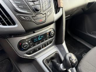 Ford Focus 1.6 TDCI 77KW Clima Navi Led Xenon Titanium picture 10