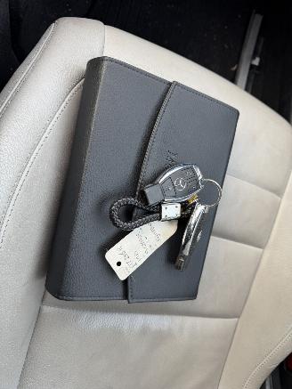 Mercedes E-klasse 250 CGI Coupe 150KW Autom. Clima Navi Leer Xenon Elegance picture 11