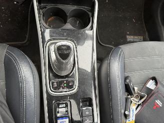 Mitsubishi Outlander 2.4 PHEV 99KW Autom. Clima Navi Led Schuifdak Intense+ NAP picture 12