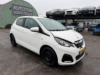 škoda osobní automobily Peugeot 108 1.0 E-VTI 50KW Airco Led 5-Drs Active 2015/1