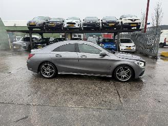Mercedes Cla-klasse 180 90KW Autom. Clima Navi Led Xenon AMG Upgrade Edition Camera NAP picture 3