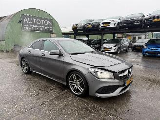 škoda osobní automobily Mercedes Cla-klasse 180 90KW Autom. Clima Navi Led Xenon AMG Upgrade Edition Camera NAP 2018/8