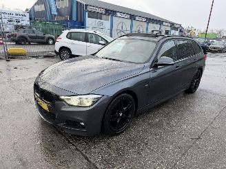 Auto incidentate BMW 3-serie 318i Autom. 100KW Pano Clima Navi Leer Camera M Sport Led Xenon NAP 2019/8