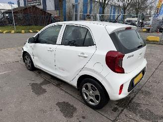 Kia Picanto 1.0 DPI 49KW Airco 5-Drs Comfortline NAP picture 4