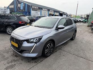 Schadeauto Peugeot 208 1.2 74KW GT Clima Navi Led Virtual Cockpit 5-Drs 2022/3