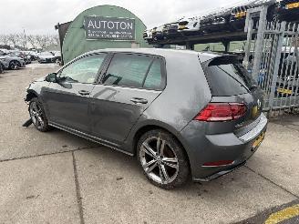 krockskadad bil bedrijf Volkswagen Golf 1.5 TSI 110KW DSG Clima Navi Virtual Cockpït 2018/3