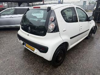 Vaurioauto  passenger cars Citroën C1 1.0 50KW Airco Collection 5-Drs NAP 2013/3