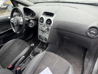 Opel Corsa 1.2-16V 63KW Airco 5-Drs Berlin picture 4