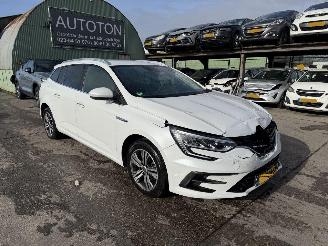 skadebil auto Renault Mégane E-Tech 1.6 116KW PHEV  Autom. Clima Navi Led R.S. Line 2022/6