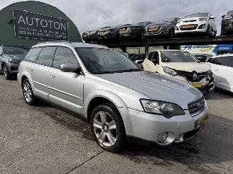 uszkodzony samochody osobowe Subaru Outback 2.5i Autom. 4WD Clima 121KW 2006/2