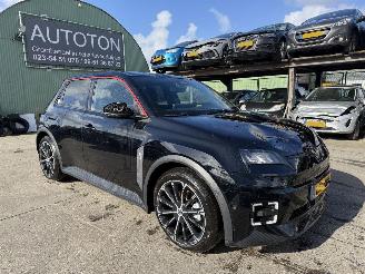 Voiture accidenté Renault 5 52 kWh 110KW Comfort Range Evolution Clima Navi Led NAP 2025/4