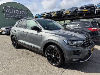 Unfallwagen Volkswagen T-Roc 1.5 TSI 110KW DSG R Clima Navi Led Xenon Virtual Dash 2020/7