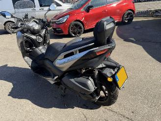 Yamaha XMAX 300 ABS 21KW picture 5