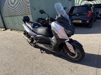 Yamaha XMAX 300 ABS 21KW picture 6