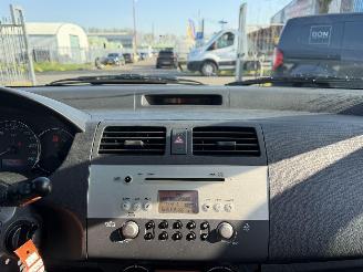 Suzuki Swift 1.6 Sport 92KW Clima Keyless picture 8