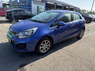 Schadeauto Kia Rio 1.2 CVVT 63KW Clima 5-Drs Comfort Pack NAP 2012/3