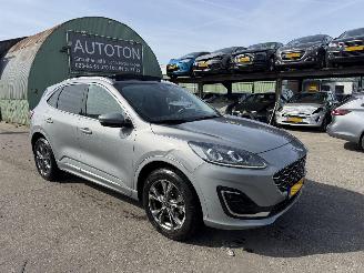 Unfallwagen Ford Kuga 2.5 PHEV 165KW Autom. Pano Vignale Clima Navi Camera Led NAP 2022/3