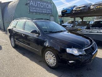 krockskadad bil auto Volkswagen Passat 1.4 TSI 90KW DSG Clima Navi Comfortline NAP 2010/5