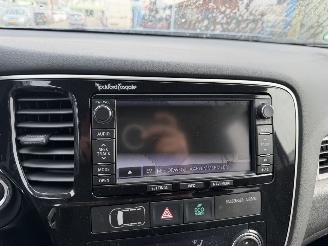 Mitsubishi Outlander 2.0 PHEV Autom. Clima Navi Executive Edition picture 10