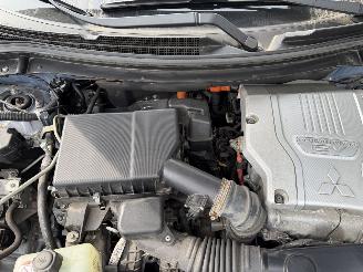 Mitsubishi Outlander 2.0 PHEV Autom. Clima Navi Executive Edition picture 14