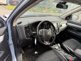 Mitsubishi Outlander 2.0 PHEV Autom. Clima Navi Executive Edition picture 6