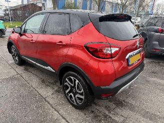 Schadeauto Renault Captur 0.9 TCE 66KW Xmod Clima Navi Leer Led NAP 2017/5