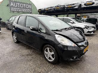 Schadeauto Honda Jazz 1.4 Hybrid Pano Clima Leer Exclusive 2012/8